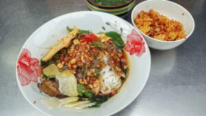 Thưởng Thức Phở Chua Thanh Mát Ở Hà Giang